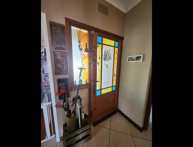 3 BEDROOM HOUSE FOR SALE IN GREENHILLS